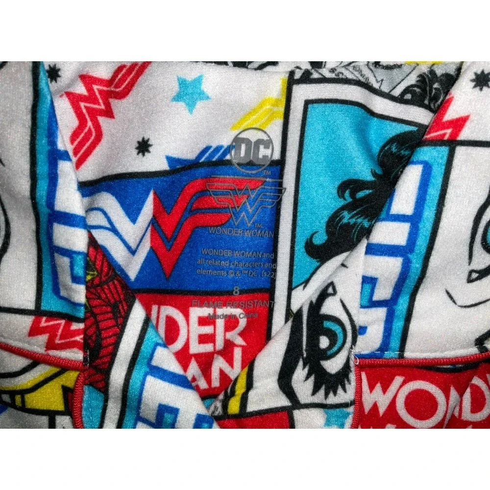 NWT Girls' DC Comics Wonder Woman‎ Flannel Pajamas Night Shirt Flame Resistant 8